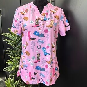 GT Performance,V-neck button,4 way stretch,front pockets,wrinkle risistant,Howdy